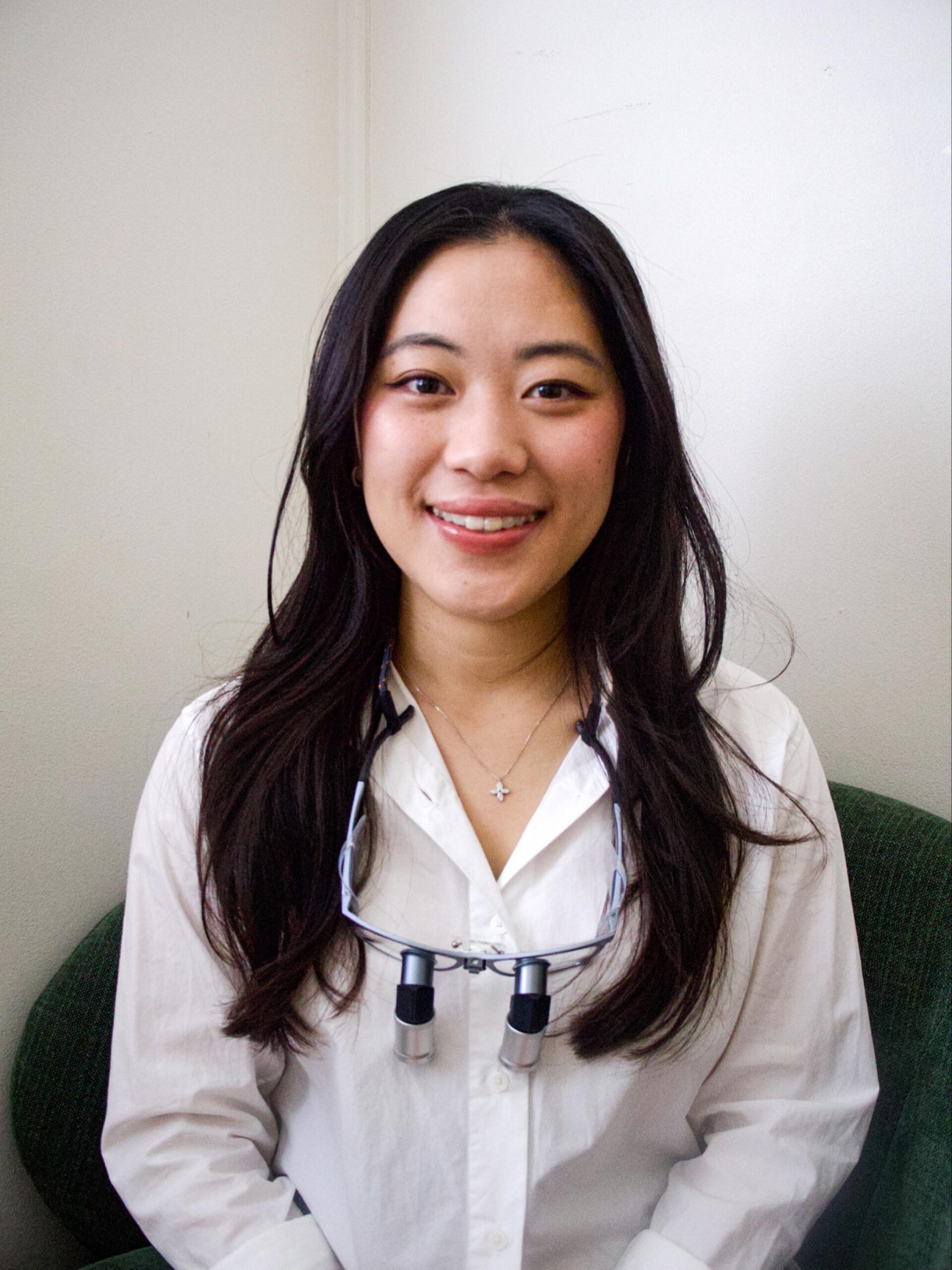 Dr Amelia Huang - Dentist